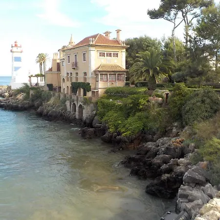 Botel Yacht Lady Coco Oeiras